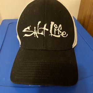 NWOT Salt Life flex fit hat